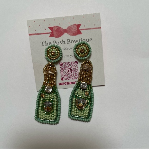 Mint Green Seed Beaded Champagne Bottle Statement Drop Earrings - Picture 3 of 11